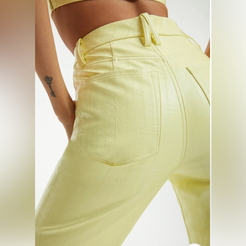 GOOD AMERICAN BETTER THAN LEATHER GOOD ICON - KEY LIME NWT SIZE 6 - Picture 5 of 7